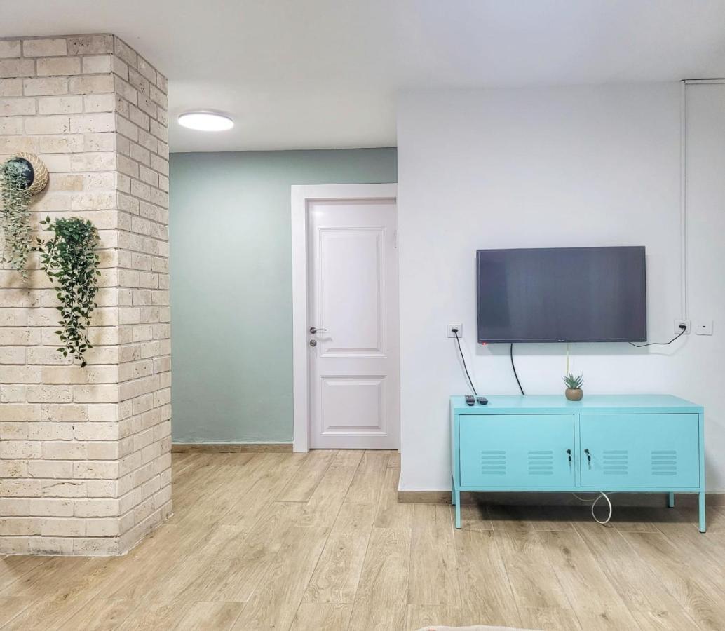 בית בלב הגולן Qaşrīn Exterior foto